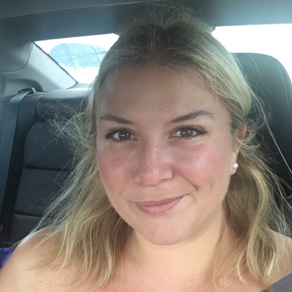 Meet your Posher, Jennifer